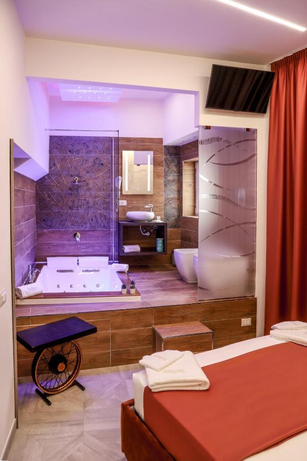 Twin Towers Naples Luxury Bed & Breakfast Luaran gambar
