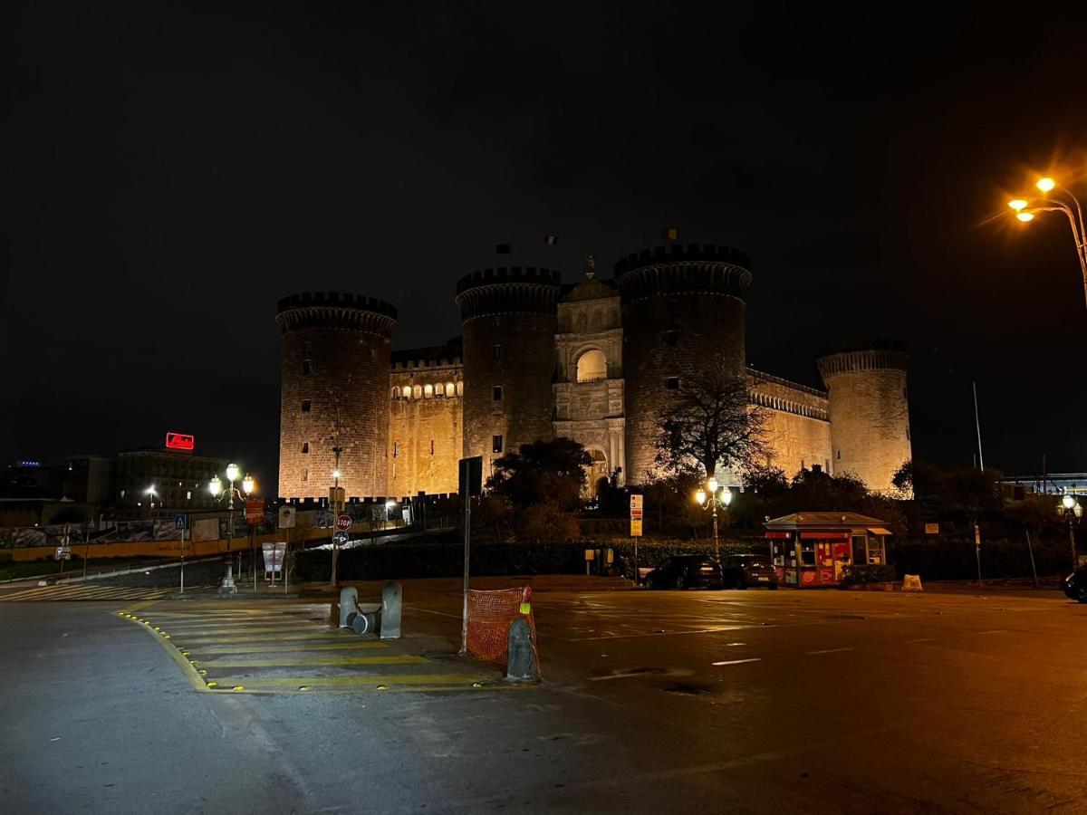 Twin Towers Naples Luxury Bed & Breakfast Luaran gambar