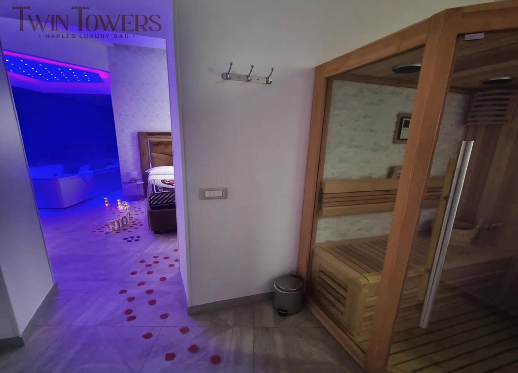 Twin Towers Naples Luxury Bed & Breakfast Luaran gambar